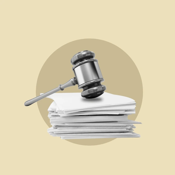court-records-lawyer-gavel-pile-600nw-2413206601.webp